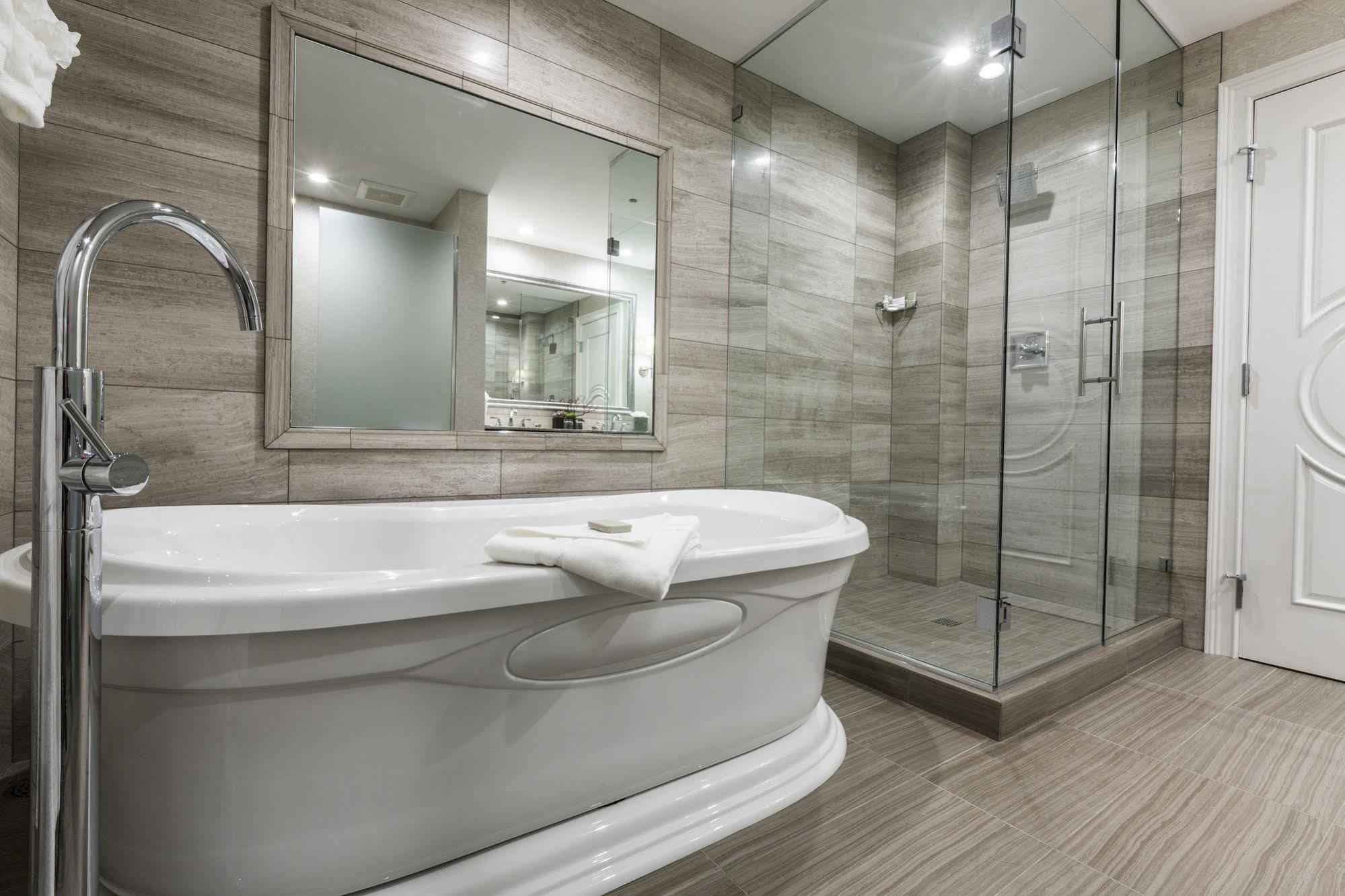 La Banque Hotel Homewood المظهر الخارجي الصورة